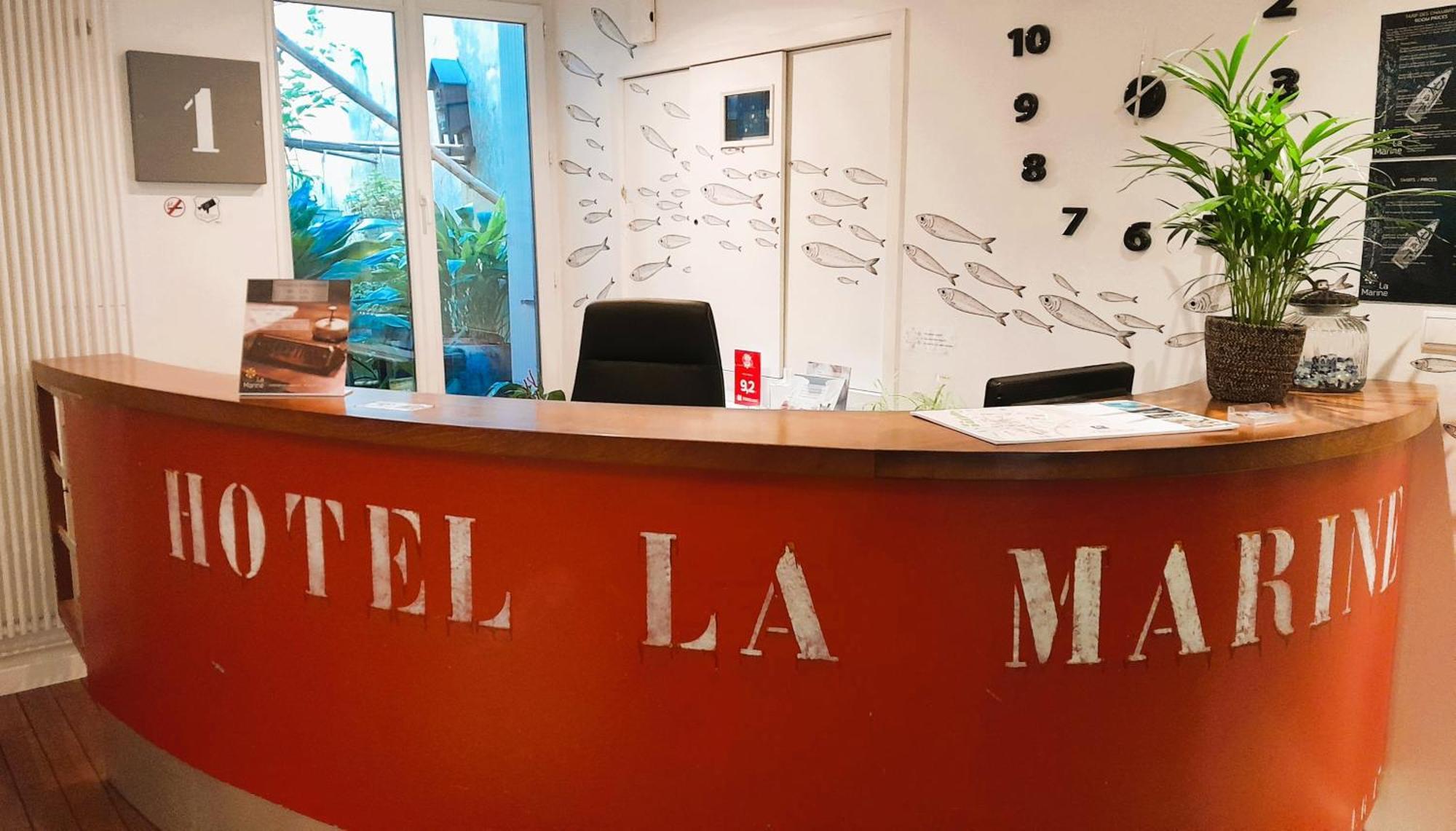 Hotel La Marine, Vieux Port ลาโรแชล ภายนอก รูปภาพ