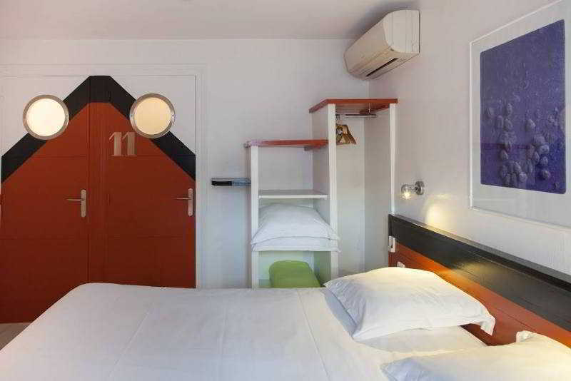 Hotel La Marine, Vieux Port ลาโรแชล ภายนอก รูปภาพ
