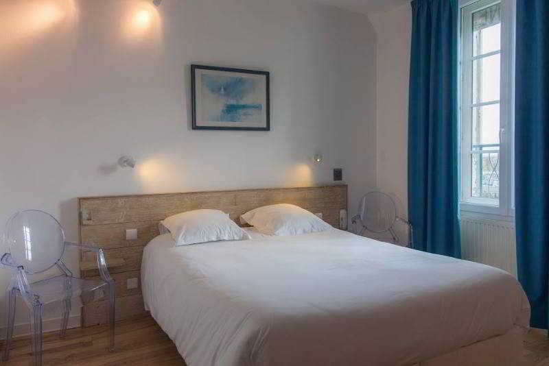 Hotel La Marine, Vieux Port ลาโรแชล ภายนอก รูปภาพ