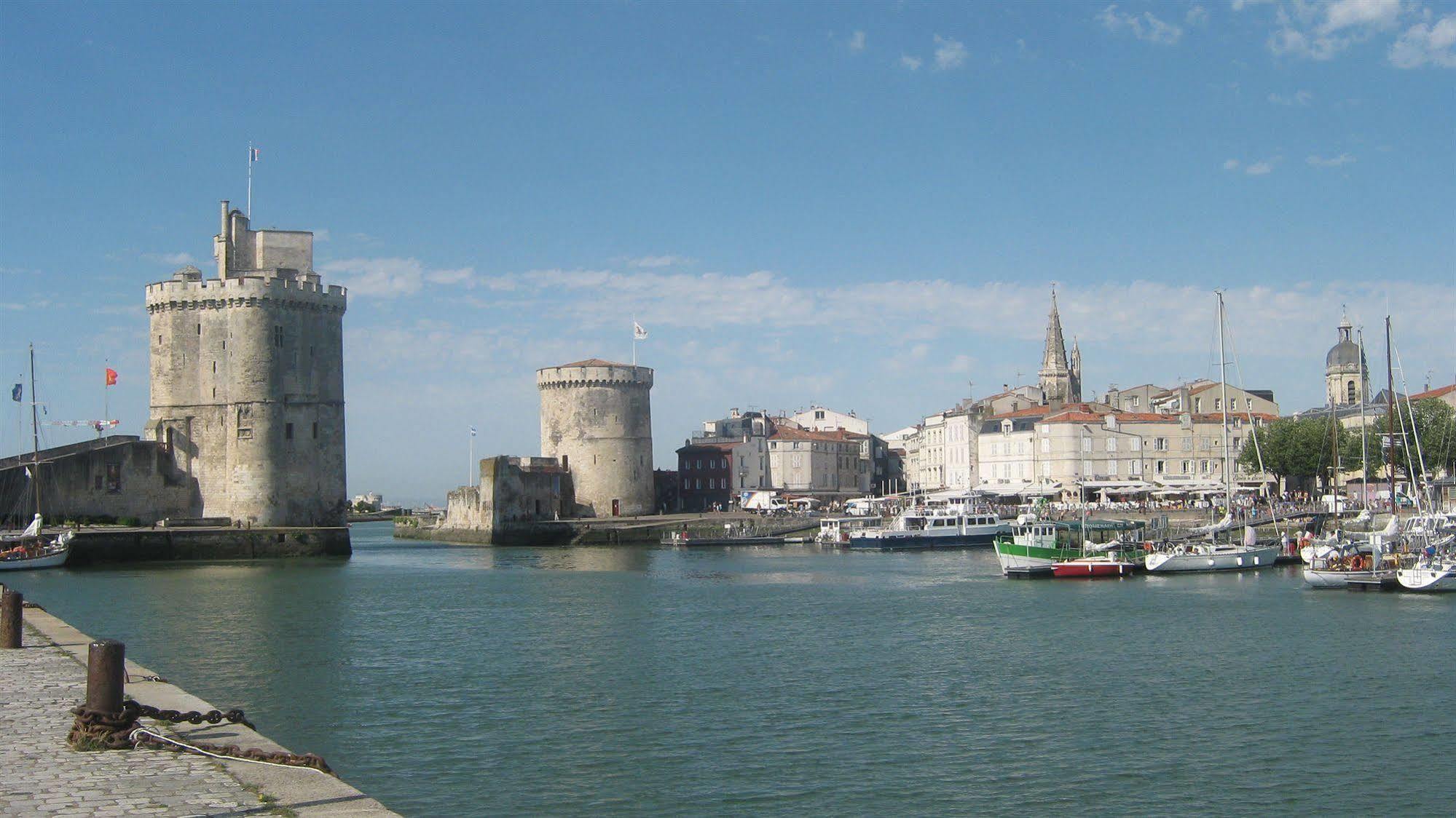 Hotel La Marine, Vieux Port ลาโรแชล ภายนอก รูปภาพ