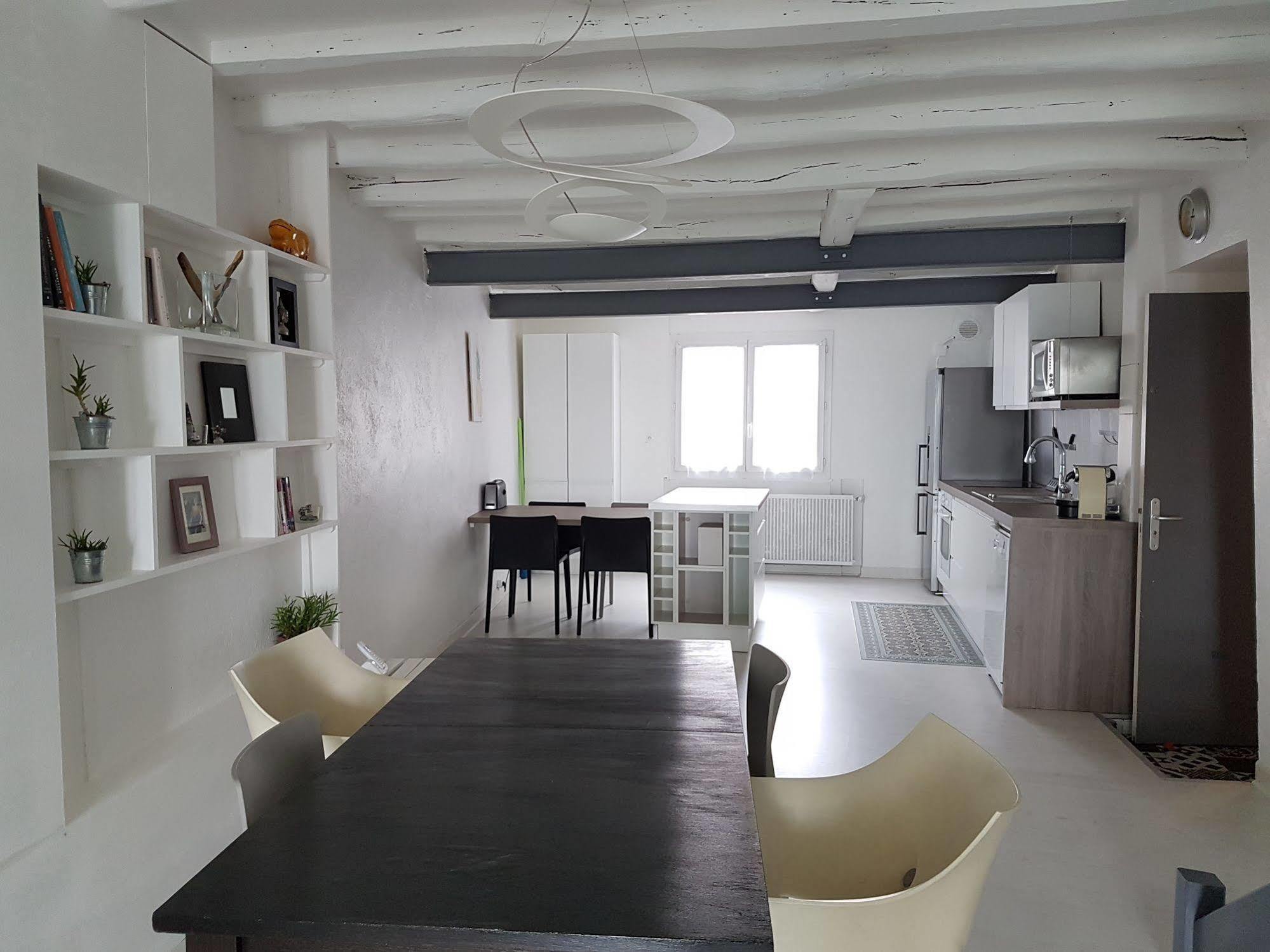 Hotel La Marine, Vieux Port ลาโรแชล ภายนอก รูปภาพ