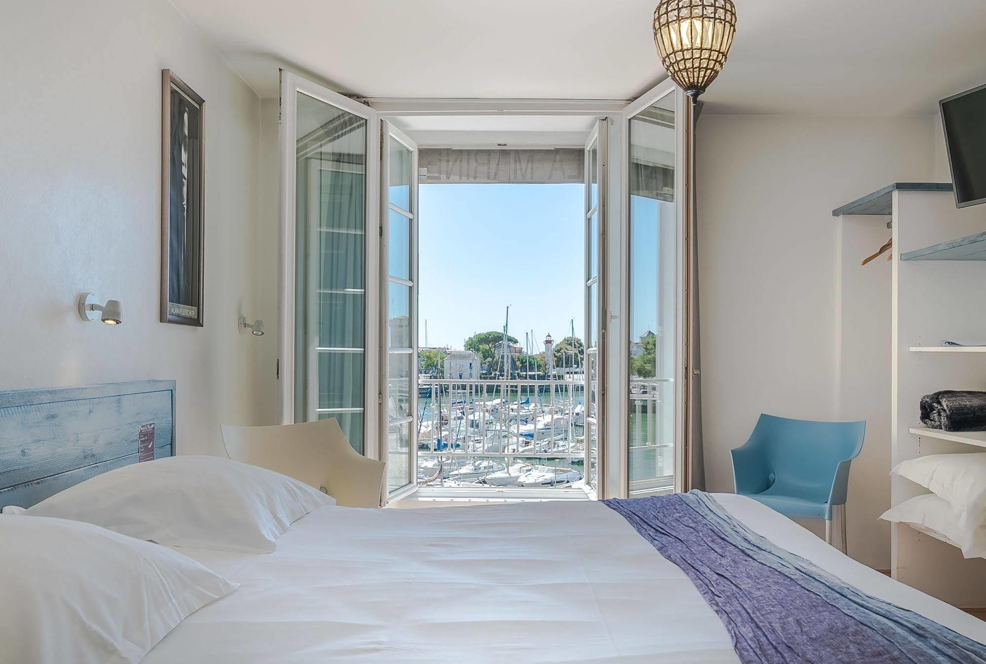 Hotel La Marine, Vieux Port ลาโรแชล ภายนอก รูปภาพ
